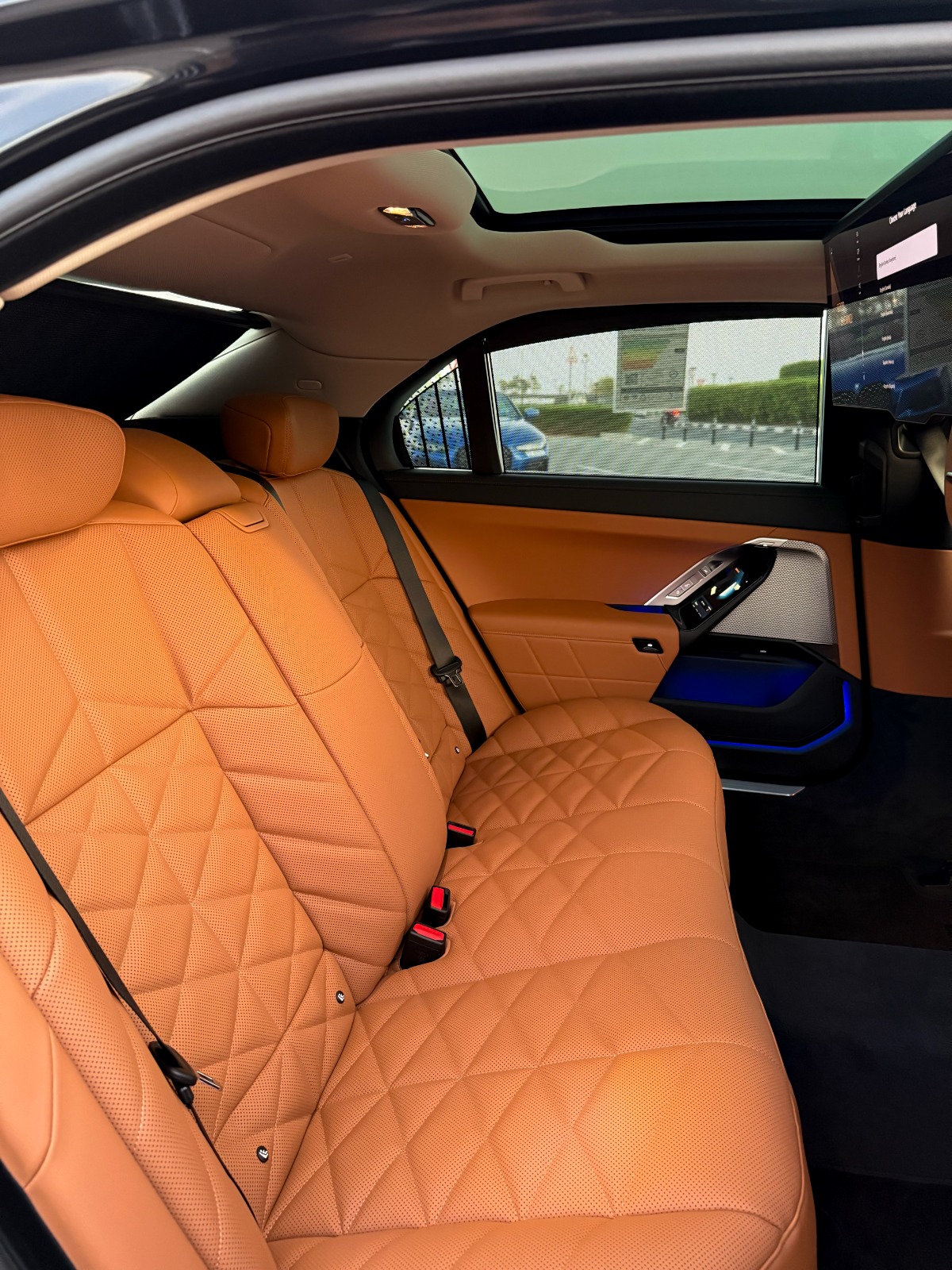 BMW 735i 8
