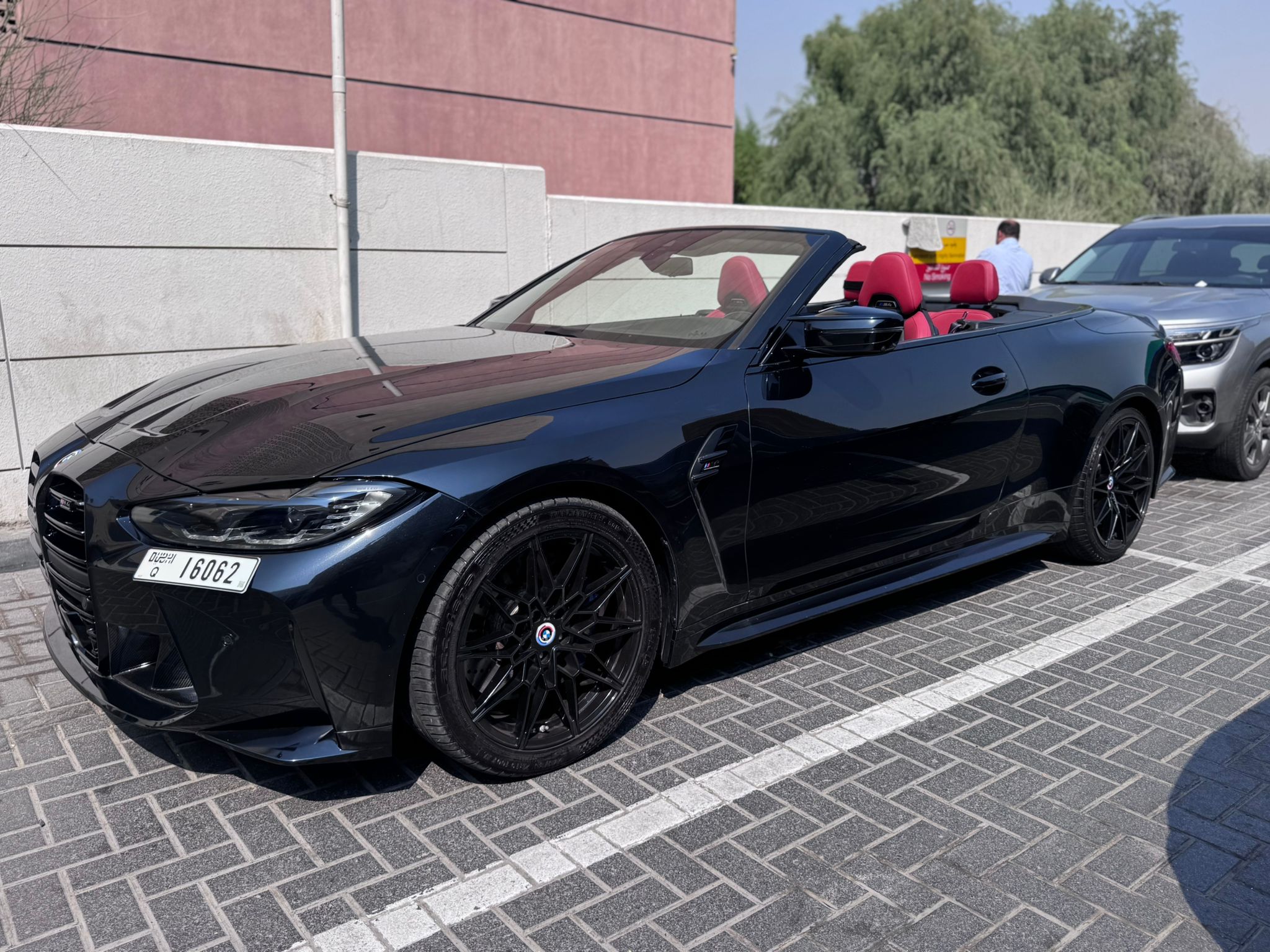BMW M4 8