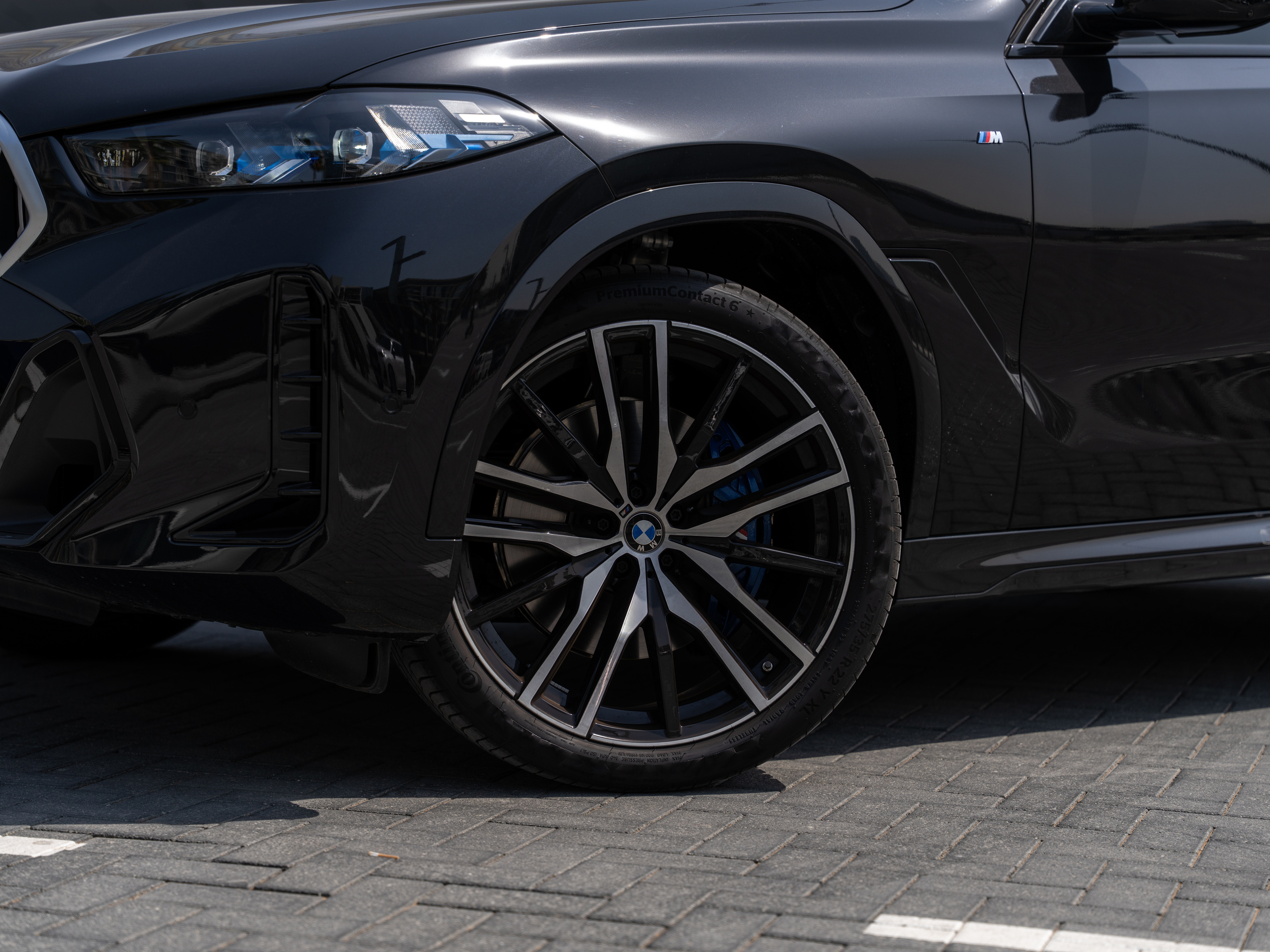 BMW X6 4
