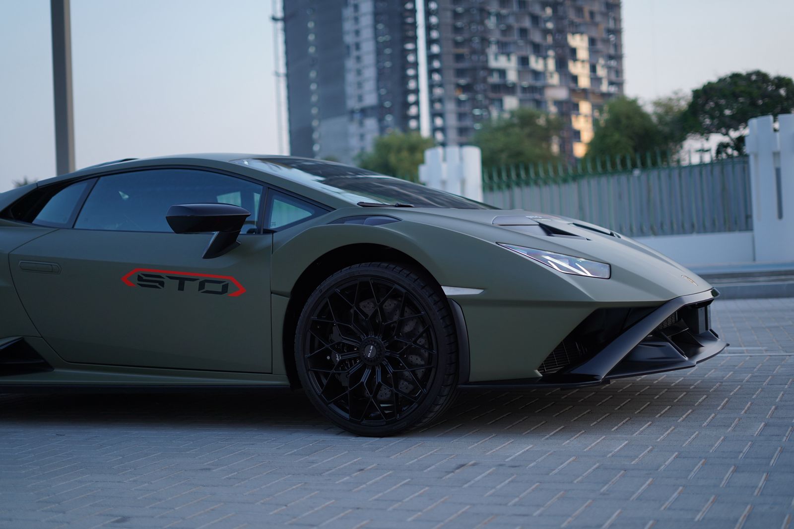 Lamborghini Huracan STO 7