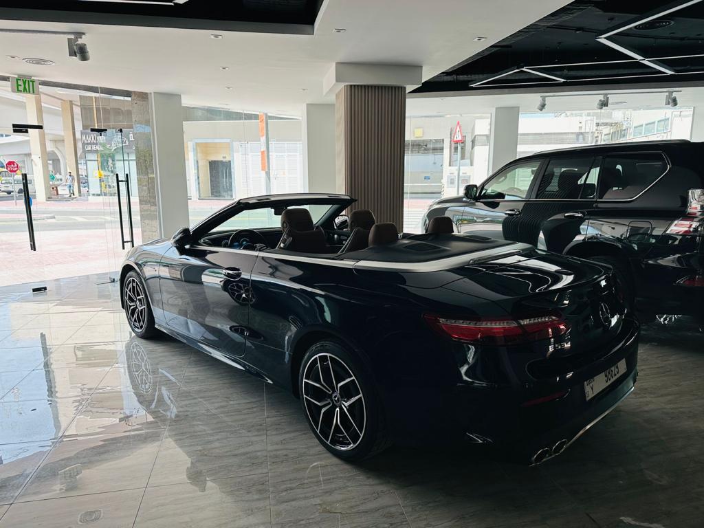 Mercedes-AMG E 53 Cabriolet 3