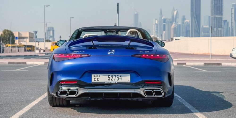 Mercedes-AMG SL 63 Roadster 10
