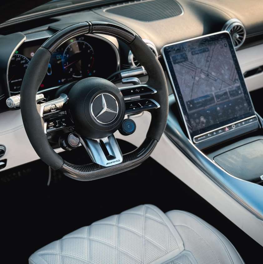 Mercedes-AMG SL 63 Roadster 18