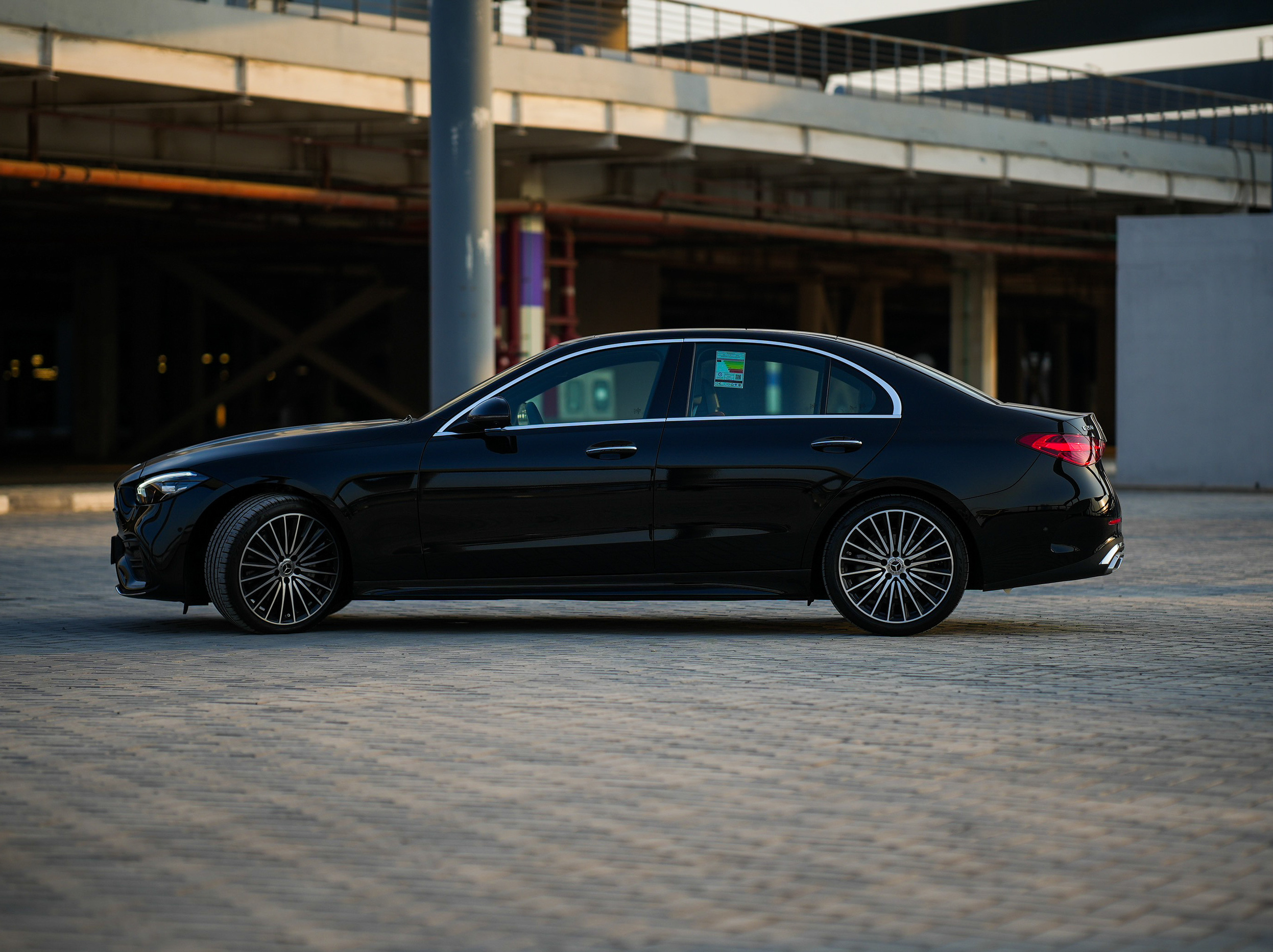 Mercedes-Benz C 200 12