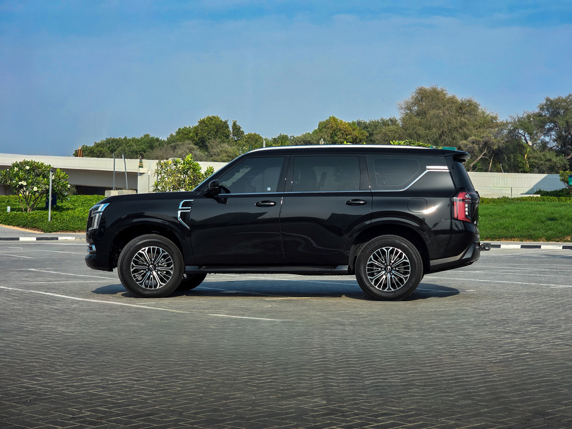 Nissan Patrol 8