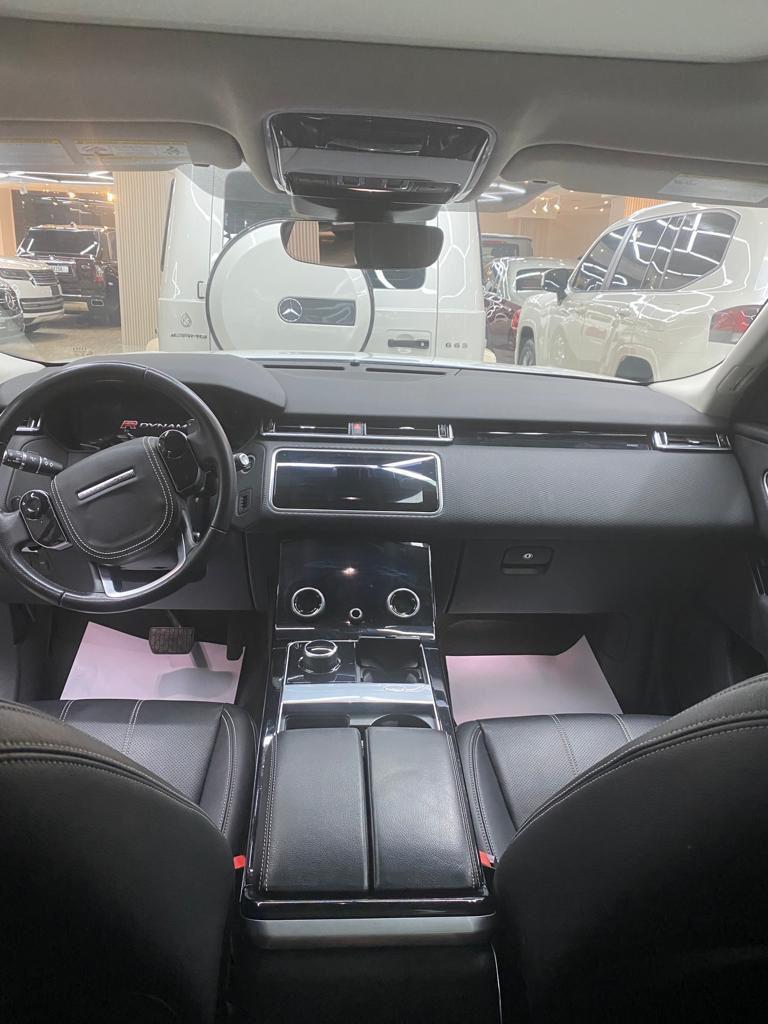 Range Rover Velar 2